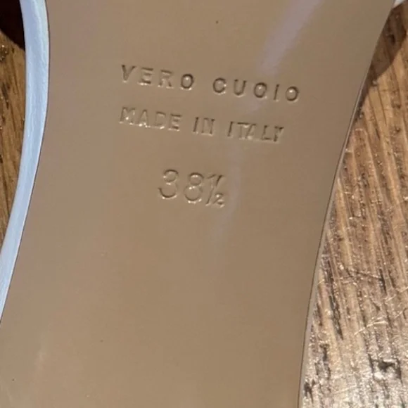 BARNEYS NEW YORK - White Leather Open Toe Heeled Mule - Size 38.5 - Picture 9 of 9